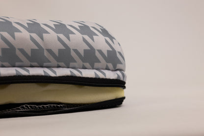 Pawfect Essentials™ Medium Pet Cooling Mat (Gray) Houndstooth