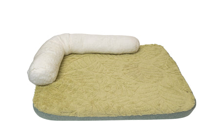 Pawfect Essentials™ Cozy Plush Green Pet Bed (XL)