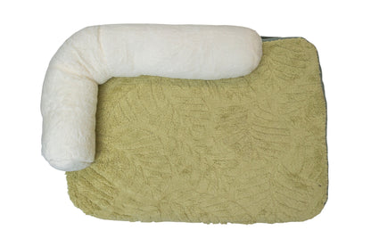 Pawfect Essentials™ Cozy Plush Green Pet Bed (XL)